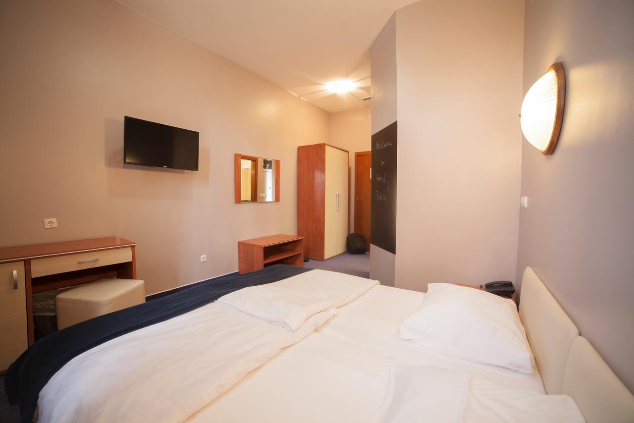 Hotel Pakrac المظهر الخارجي الصورة